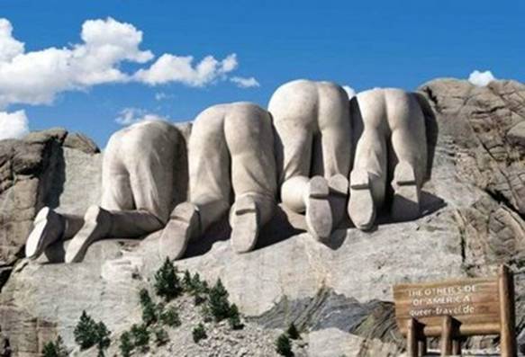 Mount Rushmore – front and back